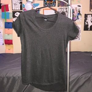 Solid gray defined neck tee